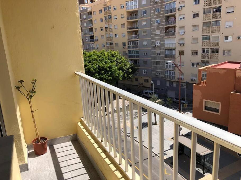 Apartamento Sol Y Luna อัลเมรีอา ภายนอก รูปภาพ