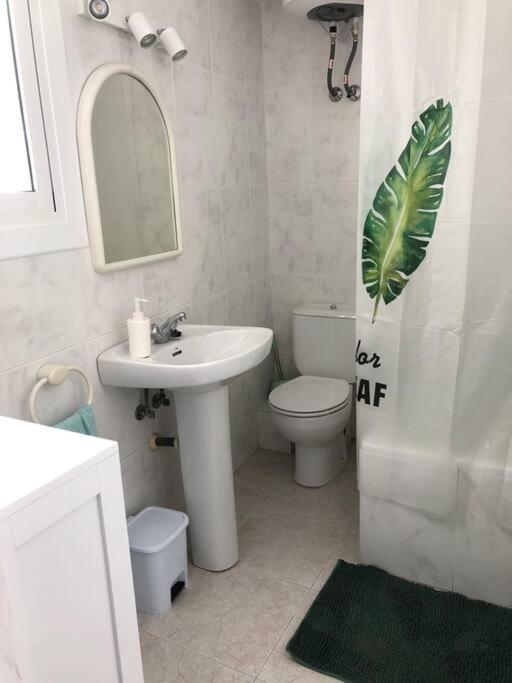 Apartamento Sol Y Luna อัลเมรีอา ภายนอก รูปภาพ