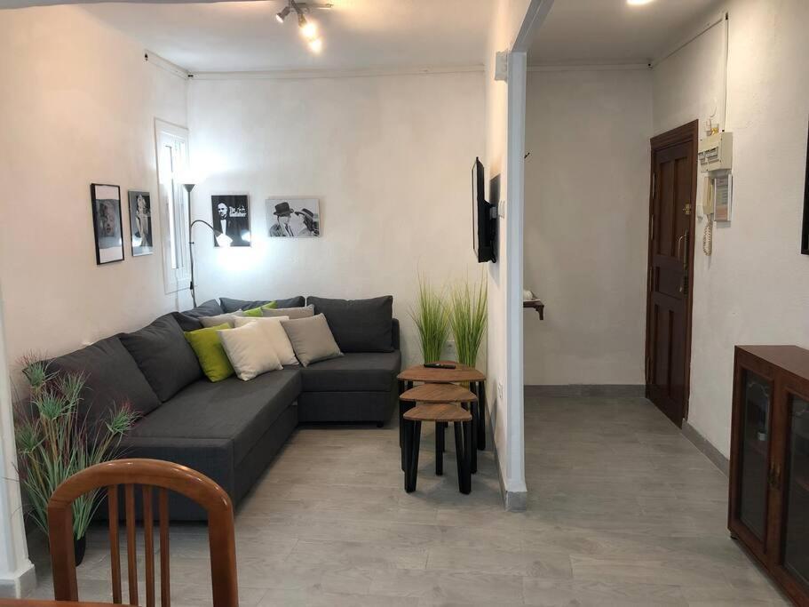 Apartamento Sol Y Luna อัลเมรีอา ภายนอก รูปภาพ