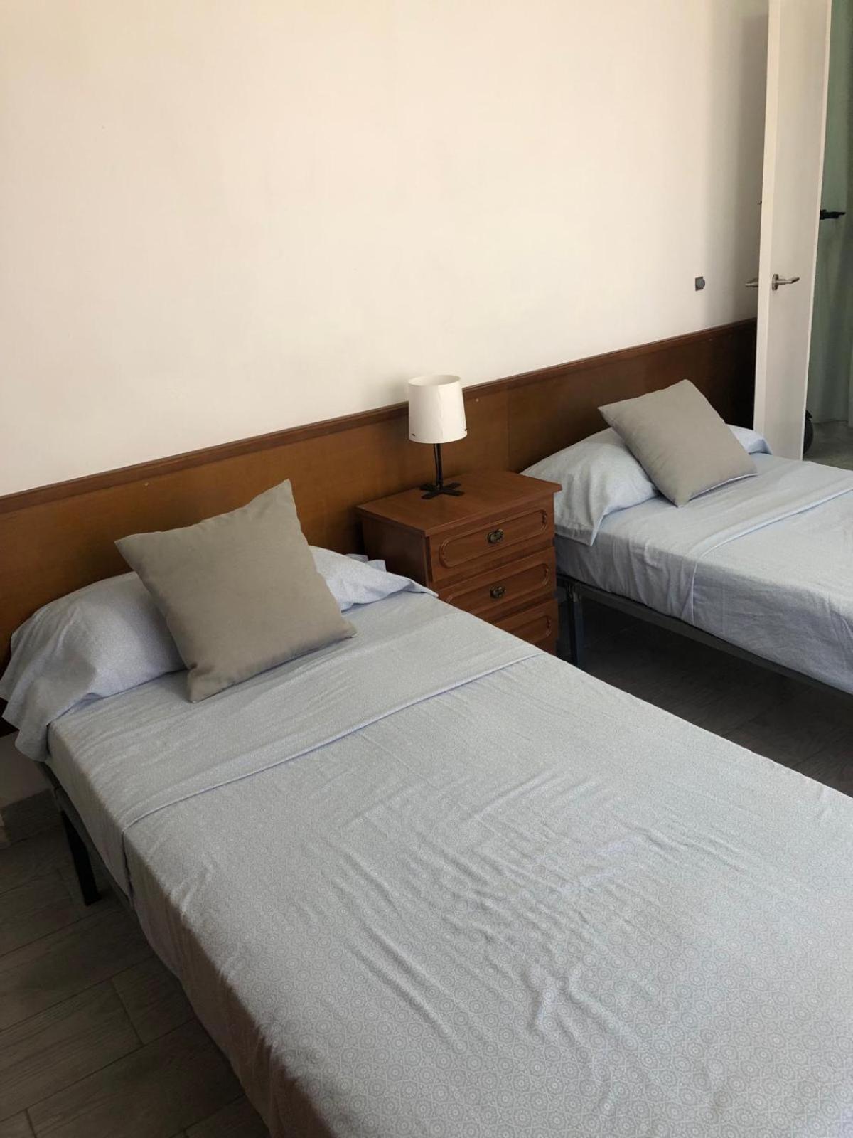 Apartamento Sol Y Luna อัลเมรีอา ภายนอก รูปภาพ